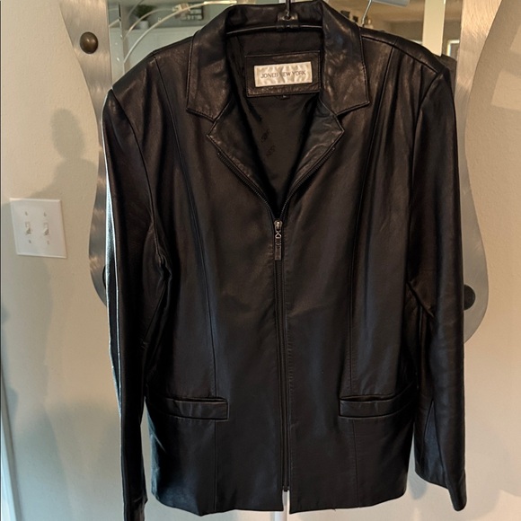 Jones New York Jackets & Blazers - Jones New York Black Leather Jacket